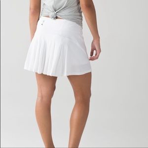 Lululemon Circuit Breaker Skirt Size 8